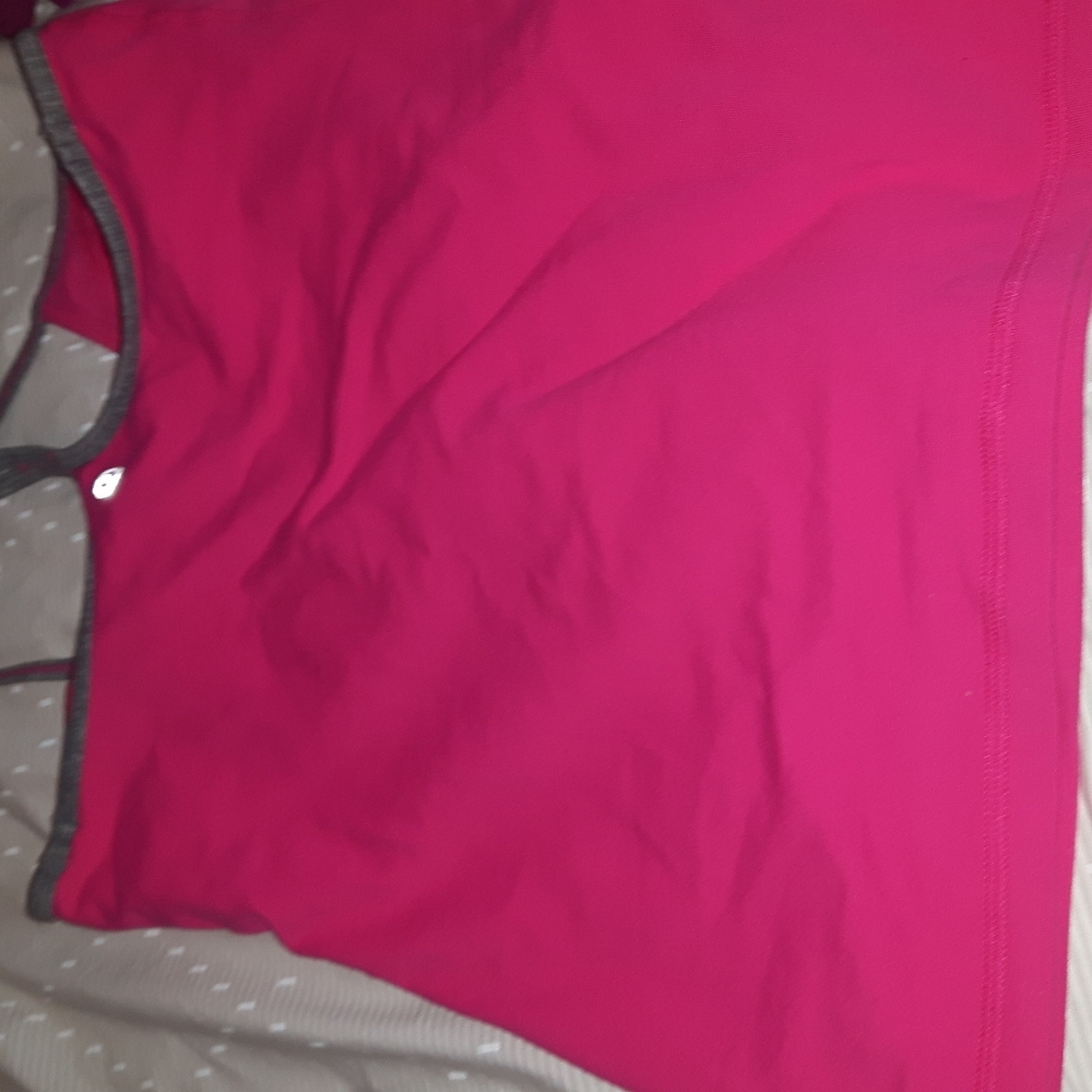 Pink lululemon tank